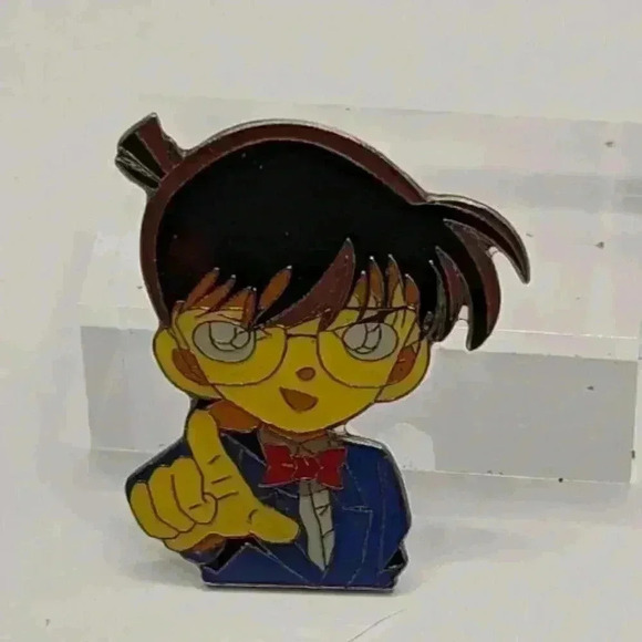 Detective Conan Brooch Unisex Jewelry - Picture 4 of 5